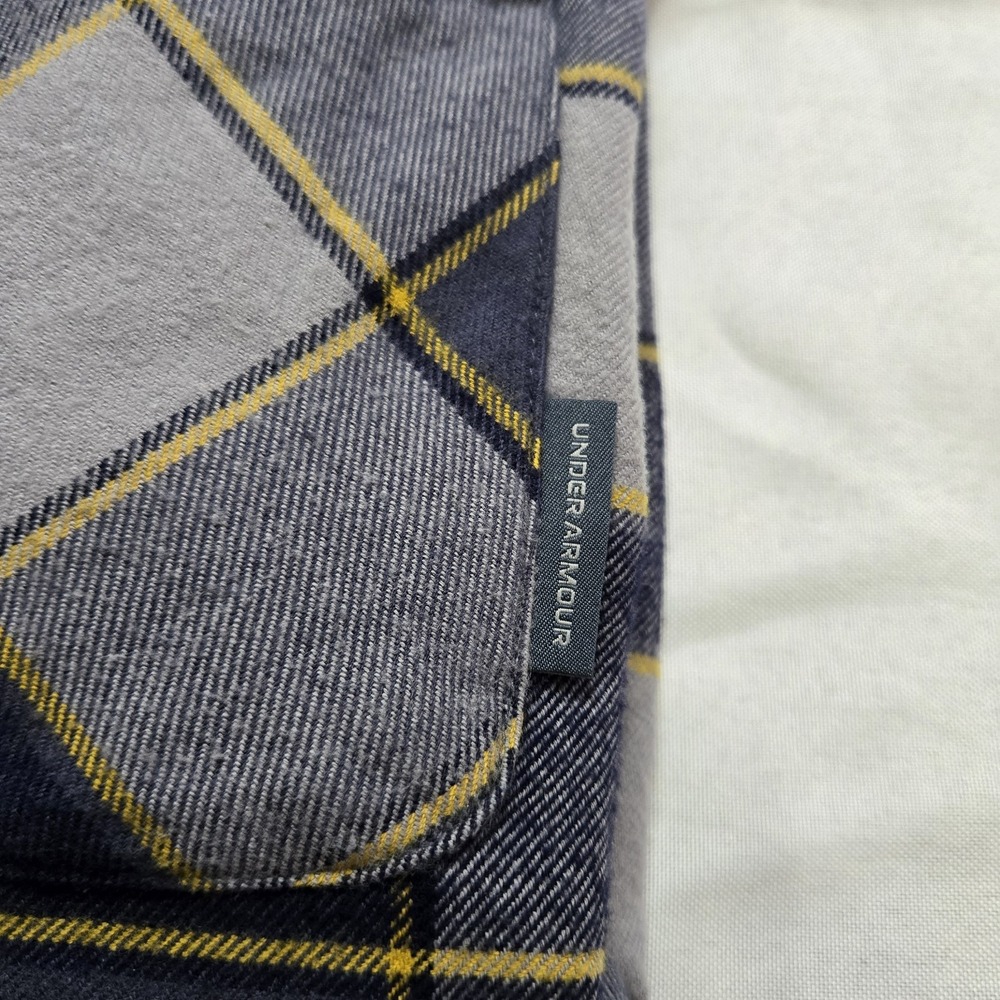 Under Armour Tradesman Flex Flannel Shirt Mens 2XL‎ XXL Plaid Button Up Outdoor - Picture 6 of 6